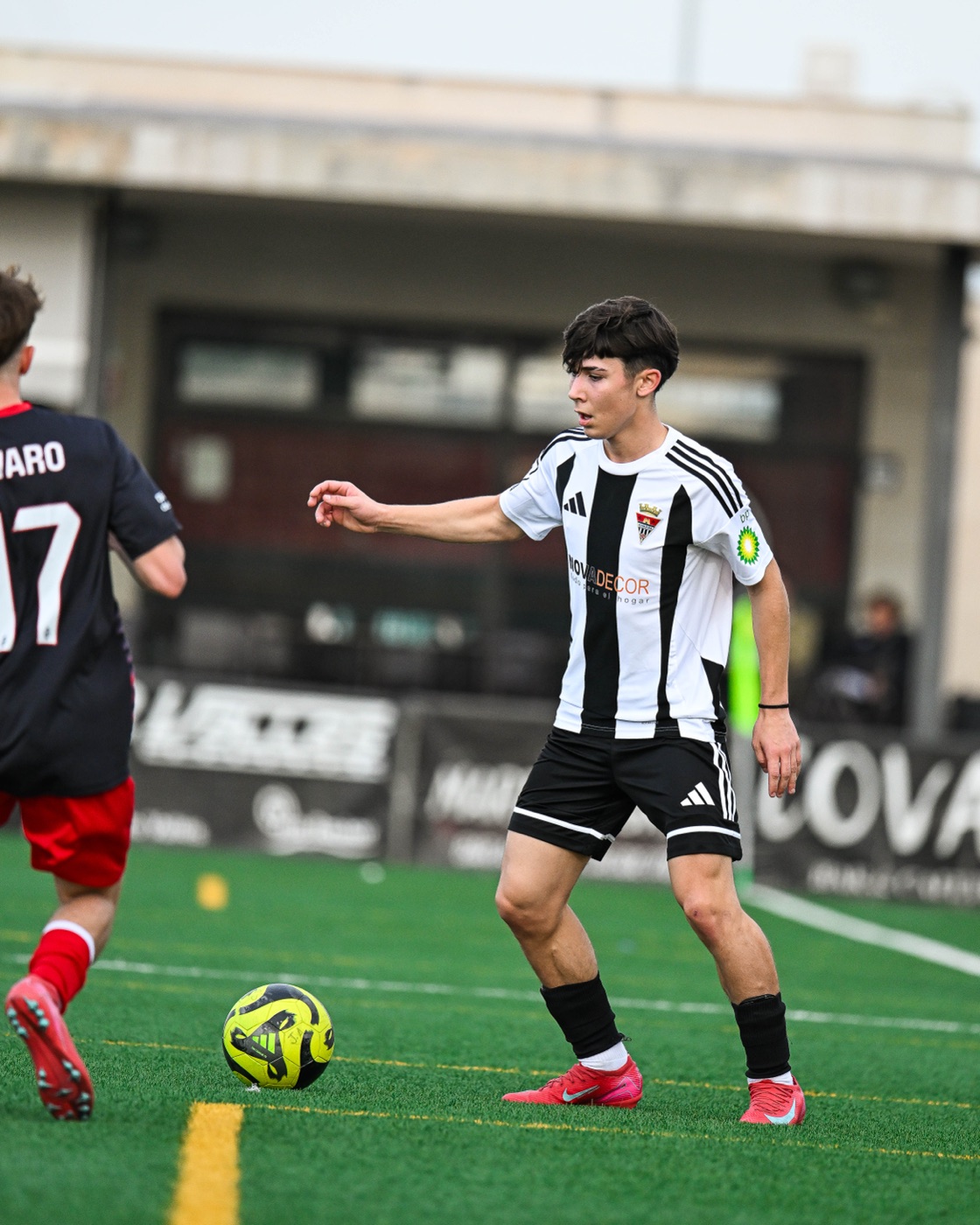 Juvenil A 0 — 4 CF At. Burriana - Salesianos B — 6